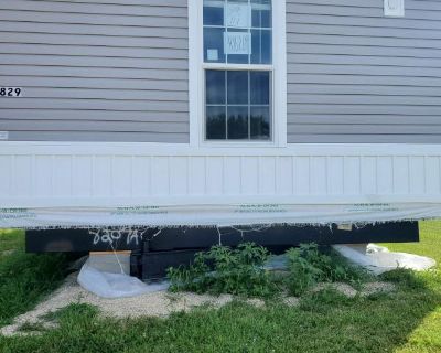 2 Bedroom 2BA 1056 ft Mobile Home For Rent in Cedar Rapids, IA