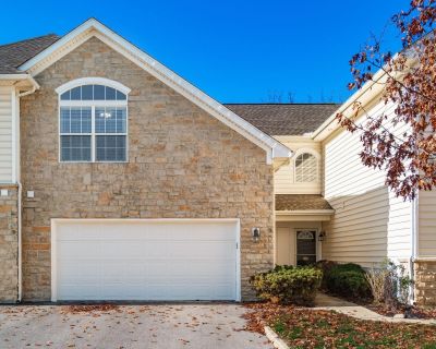 2 Bedroom 2BA 1426 ft Condo For Sale in Dublin, OH