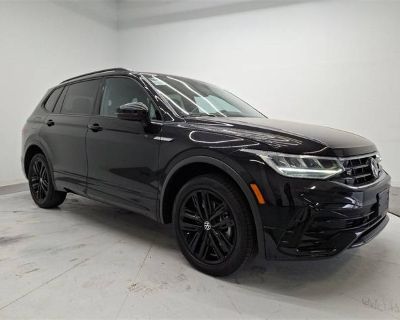 Used 2022 Volkswagen Tiguan SE R-Line Black