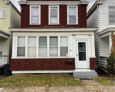 3 Bedroom 1BA 1560 ft Apartment For Rent in McKees Rocks, PA