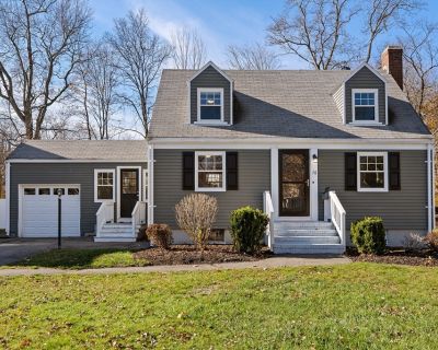 2 Bedroom 1BA 1740 ft Single Family House For Sale in Weymouth, MA