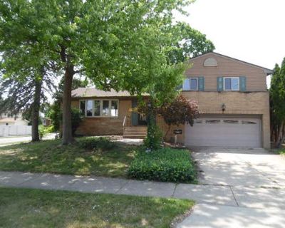 3 Bedroom 3BA 1921 ft Single Family Home For Sale in MELROSE PARK, IL