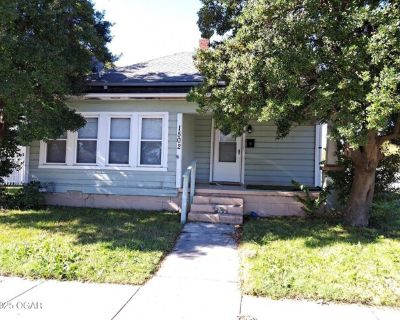 S Grand Ave, Joplin, Home For Rent