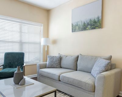 1 Bedroom 1BA 550 ft Furnished Pet-Friendly Apartment For Rent in Atlanta, GA