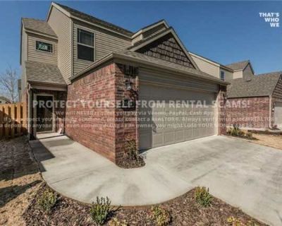 2663 North Miranda Street. image_url. Granite counters Dogs allowed Ceiling fan Fireplace Carpet Unit Amenities carpet ceiling fan fireplace granite counters Property Amenities dogs allowed pet friendly. Pets allowed. 3 Bedroom. 2.5 Bathroom. 1536 ft