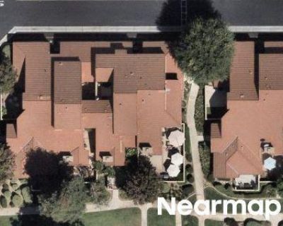 3 Bed 3 Bath Preforeclosure Property in Simi Valley, CA 93063 - Birchglen St Unit 140
