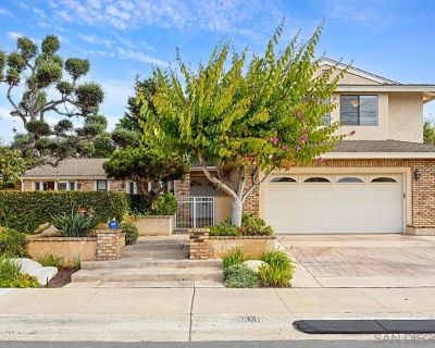 5 Bedroom 4BA 3314 ft Apartment For Rent in La Jolla, CA