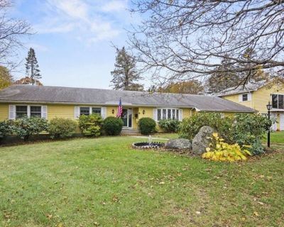 Hunter Cir, Shrewsbury, Home For Sale