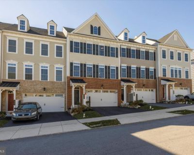 831 Stonecliffe Road. Property for Rent in Malvern, PA for $3,700 with 3 bedrooms and 2 full baths, 1 half bath. This 2,628 square foot property was built in 2019 on a lot size of 0.03.. A lovely home 831 Stonecliffe in very desirable Atwater community and outstanding Great Valley School District. Sunny, bright, open floor plan, newly built in 2019, excellent condition. Gourmet kitchen with ove...