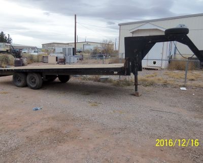 2006 Gooseneck Trailer