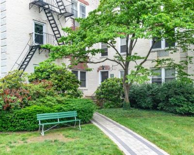 1 Bedroom 1BA 761 ft Condominium For Sale in STAMFORD, CT