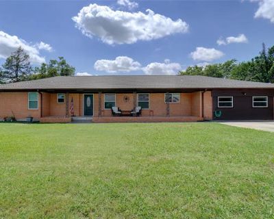 3 Bedroom 3BA 2503 ft Single Family Home For Sale in PONDER, TX