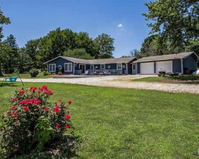 3 Bedroom 2BA 1800 ft Single Family Home For Sale in VASSAR, KS