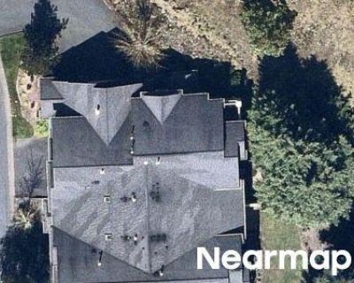 2 Bed 2.0 Bath Preforeclosure Property in West Linn, OR 97068 - Summerlinn Way