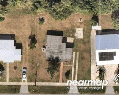 1.0 Bath Foreclosure Property in Port Charlotte, FL 33952 - Holdern Ave