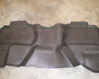 2007-2013 Chevrolet/GMC Truck & SUV Husky Liner #6137 All-Weather 2nd Seat Floor Mats (Black)