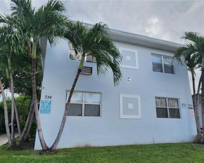 83rd St. Centrally located in Miami Beach, this unit is a 3 bedrooms 1 bathroom, second floor, no neighbors above, quiet multifamily with only four units. Water is included in the rent. Laminated floors all through out. First, Last and Security to move in.. 3 Bedroom. 1 Bathroom. 5082 ft