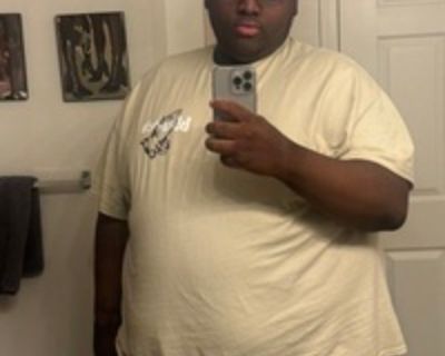 Kylon M C is looking for a New Roommate in Saint Louis with a budget of $700.00