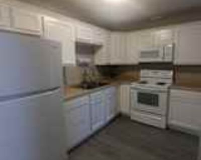 2 Bedroom 1BA Apartment For Rent in Tipton, MO 119 Briar Ln