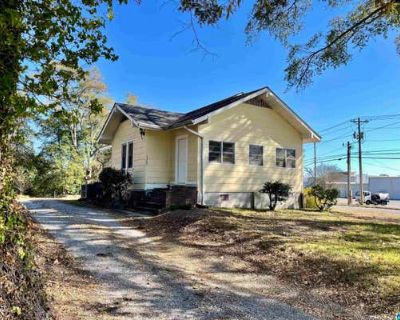 2 Bedroom 1BA 846 ft Single Family Home For Sale in CULLMAN, AL