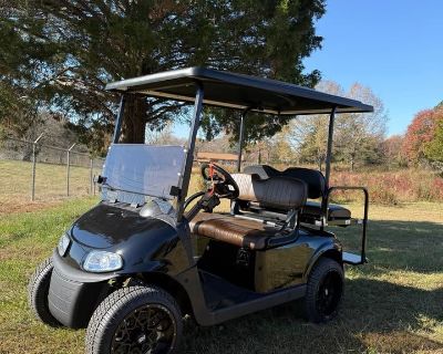 2020 E-Z-GO 2020 EZGO RXV Elite Golf carts Conover, NC