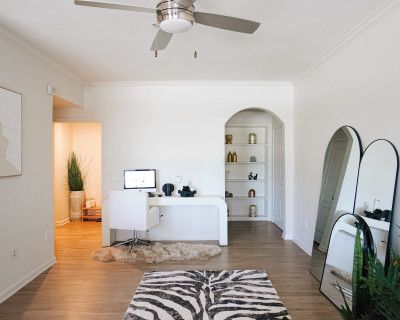 Content Photography Studio: A physical manifestation of comfort and luxury, Dallas, TX