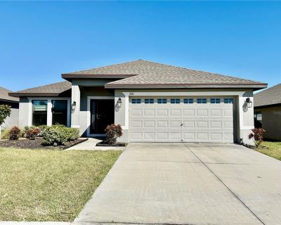 4 Bedroom 3BA 2219 ft Apartment For Rent in Davenport, FL