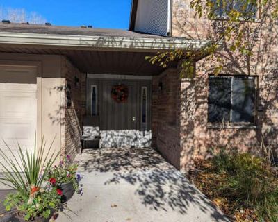 2 Bedroom 1BA 924 ft Condominium For Sale in SAINT PAUL, MN