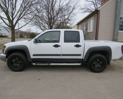 2004 Chevrolet Colorado Crew Cab LS Pickup 4D 5 1/4 ft
