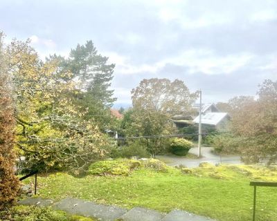 Nice views and pets are welcome....If this ad is up it's available. This bright and spacious 2 bedroom 1 bathroom suite is available Dec 1. and pets are welcome. Located just 10 minutes to U Vic, 10 minutes to Camosun, within walking distance of all forms of amenities and bus stops 1 minutes walk. The suite was recently painted, newer flooring full appliance package and comes with shared laundr...