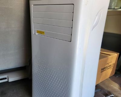 Portable 8000BTU air conditioner