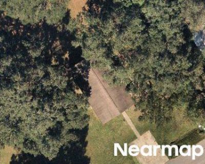 Preforeclosure Property in Pensacola, FL 32505 - Petunia Ave