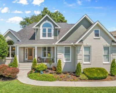 4 Bedroom 3BA 2757 ft Single Family Home For Sale in KNOXVILLE, TN
