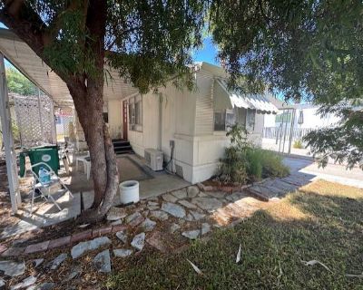 2 Bedroom 1BA 540 ft Mobile Home For Sale in Cathedral City, CA