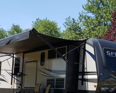 2019 Keystone Sprinter Limited (Travel Trailer) 333FKS
