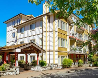 2 bed, 2 bath with Mt Baker views in Colwood!
