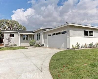 4 Bedroom 2BA 1402 ft Single Family House For Sale in Hawthorne, CA