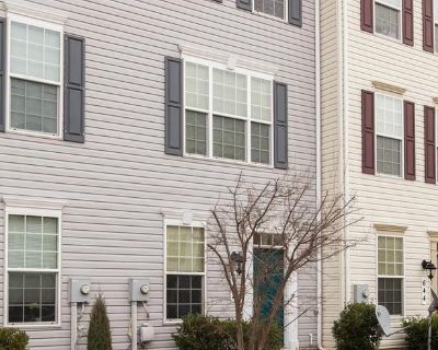 3 Bedroom 2BA 1728 ft Apartment For Rent in Frederick, MD