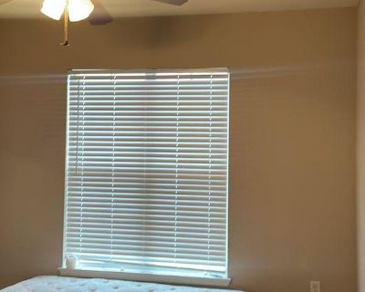 Fleming Island FL. SUMMARY: Discover an opportunity with this Fleming Island shared living/roommate for rent and available for $1,633 /month. This could be your next ideal home or a smart investment. More details await. Sage Martinez (Has an Apartment). Me and my fianc live in a 2 bed room apartment we are looking for (adsbygoogle = window.adsbygoogle || []).push({}); a roommate to rent out our...