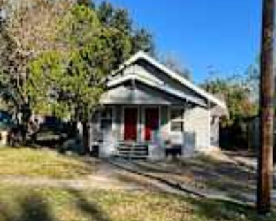 1 Bedroom 1BA 1188 ft² House For Rent in Beaumont, TX 2825 Victoria St