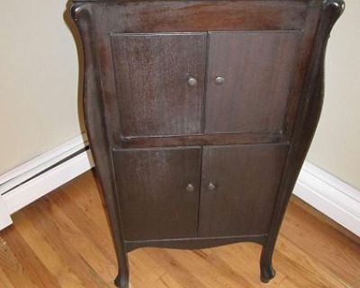 OWNER RUN ESTATE SALE IN KINNELON, NJ - LAST DAY SUNDAY!