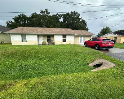 4 Bedroom 2BA 1624 ft Apartment For Rent in Orlando, FL