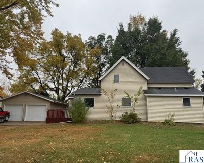 3 Bedroom 2BA 1386 ft Single Family House For Sale in Elmore, MN