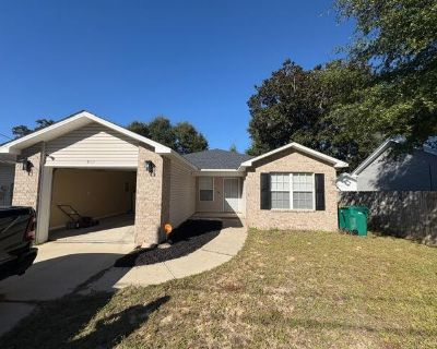 3 Bedroom 2BA 1210 ft House For Rent in Crestview, FL