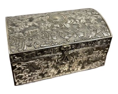 Vintage English Velvet Lined Trinket Box