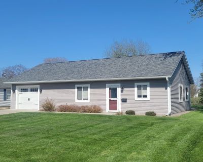 2 Bedroom 1BA 1064 ft Single Family House For Sale in Kenyon, MN