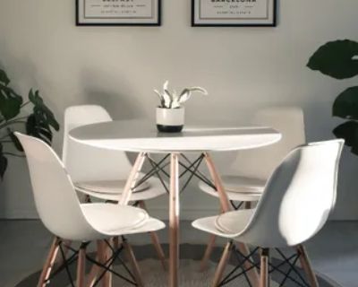 Landolfi Way. Rental Period: Unlimited. Available from: ASAP. Welcome to your dream home! This stunning freehold townhouse offers the perfect blend of modern elegance and comfortable living. with 4 bedrooms and 3 bathroom, this home boasts 2200 square feet of spacious living space. Open concept layout, with an abundance of natural light pouring in through large windows. (id:18653). Property typ...