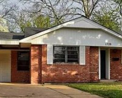 Deposit: $840.00 * Utilities included?: No * Fees apply?: No. References are not required. Non-smoking. Furnishings: Furnished * Disabled access: * Living room: shared. Availability Available Now Minimum term 1 month Maximum term None. AVAILABLE NOW! Looking for college student who could use a little space! We have Bedroom available shared bath recently updated. minutes by car (Boyd and McGee) ...