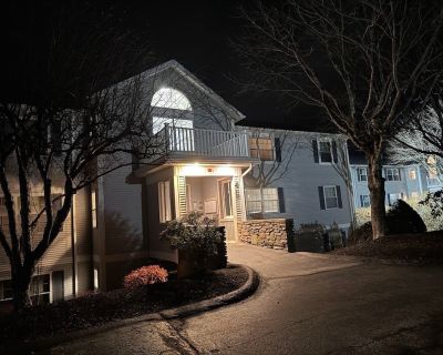 2 Bedroom 1BA 1060 ft Condo For Sale in Spencer, MA