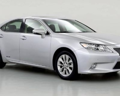 2014 Lexus ES 300h